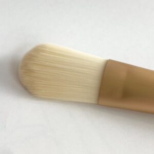 pinceau pour masque